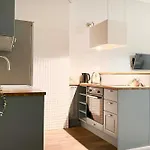 Welcoming With Bedrooms And Air Conditioning, Center * Cracovia