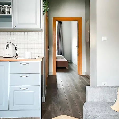 Welcoming With Bedrooms And Air Conditioning, Center * Krakow