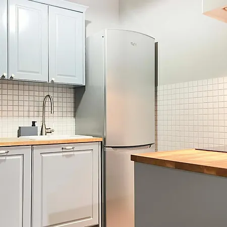 Welcoming With Bedrooms And Air Conditioning, Center Krakau