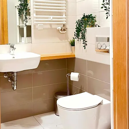 公寓 Welcoming With Bedrooms And Air Conditioning, Center 克拉科夫